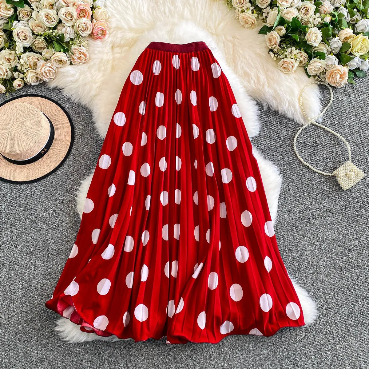 2026 Pleated Skirt Elastic Waist Polka Dot Fashion Printed Slim Pleated Skirt Women's Summer New Beach Vacation Mid-length Skirt
