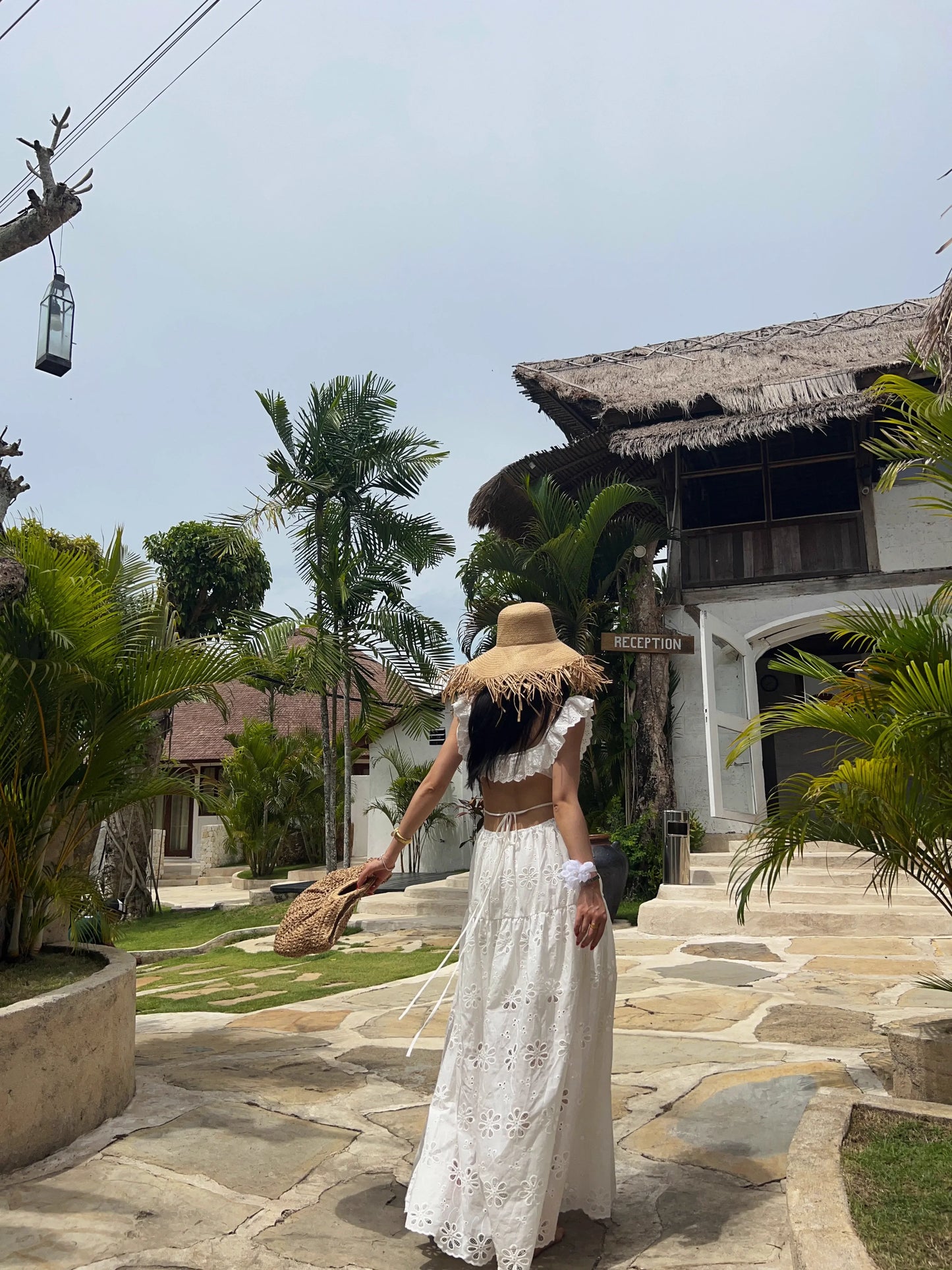 White Embroidered Hollow Out Dress For Women'S Summer Strapless Square Neck With A Unique Open Back Design, Slim Fit Long Skirt