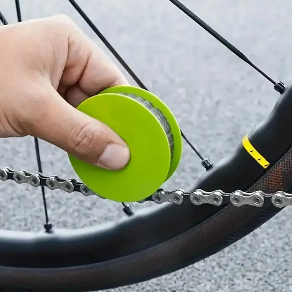 Portable Bicycle Chain Oiler Roller Lubricant Lube Disc Bicycle Chain Lubricator Bike Repair Tools Cycling Riding Gear Parts