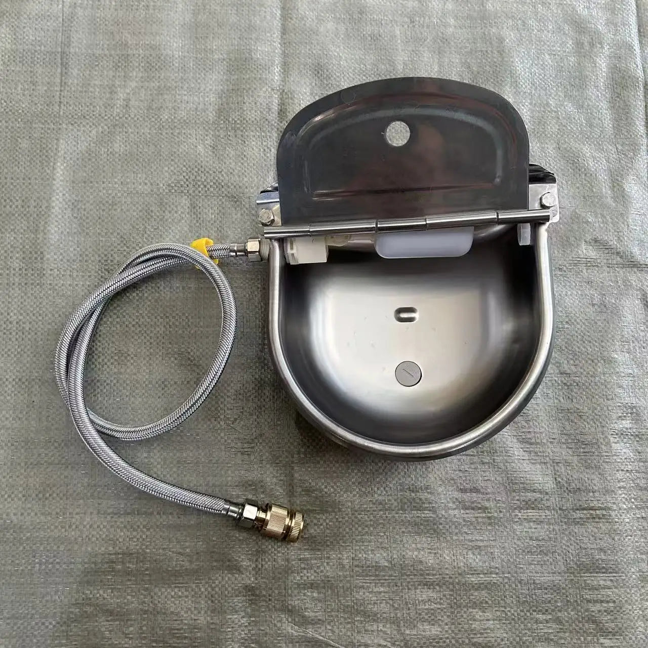 Stainless Steel Automatic Water Dispenser for Dogs - Farm Livestock Cattle Horse Goat Sheep Drinking Bowl