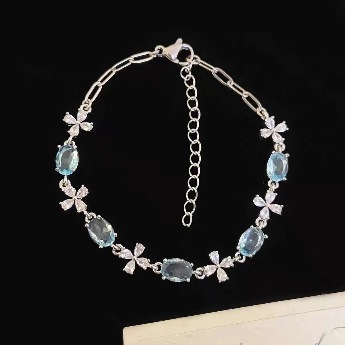 Zinc Alloy Bracelet Sparkling Zircon Flower Bracelet Handmade Bracelet Alloy For Daily Wear Fashion Accessory Party