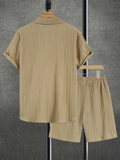 Men's Sophisticated Pleated Set Khaki Textured Cuban Collar Shirt & Elastic Waist Shorts 2 Piece Commute Outfit