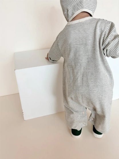 6632 Newborn Clothes 2025 Autumn New Soft Comfortable Boy's Jumpsuit Two Button Pocket Baby Girl's Climbing Clothes.