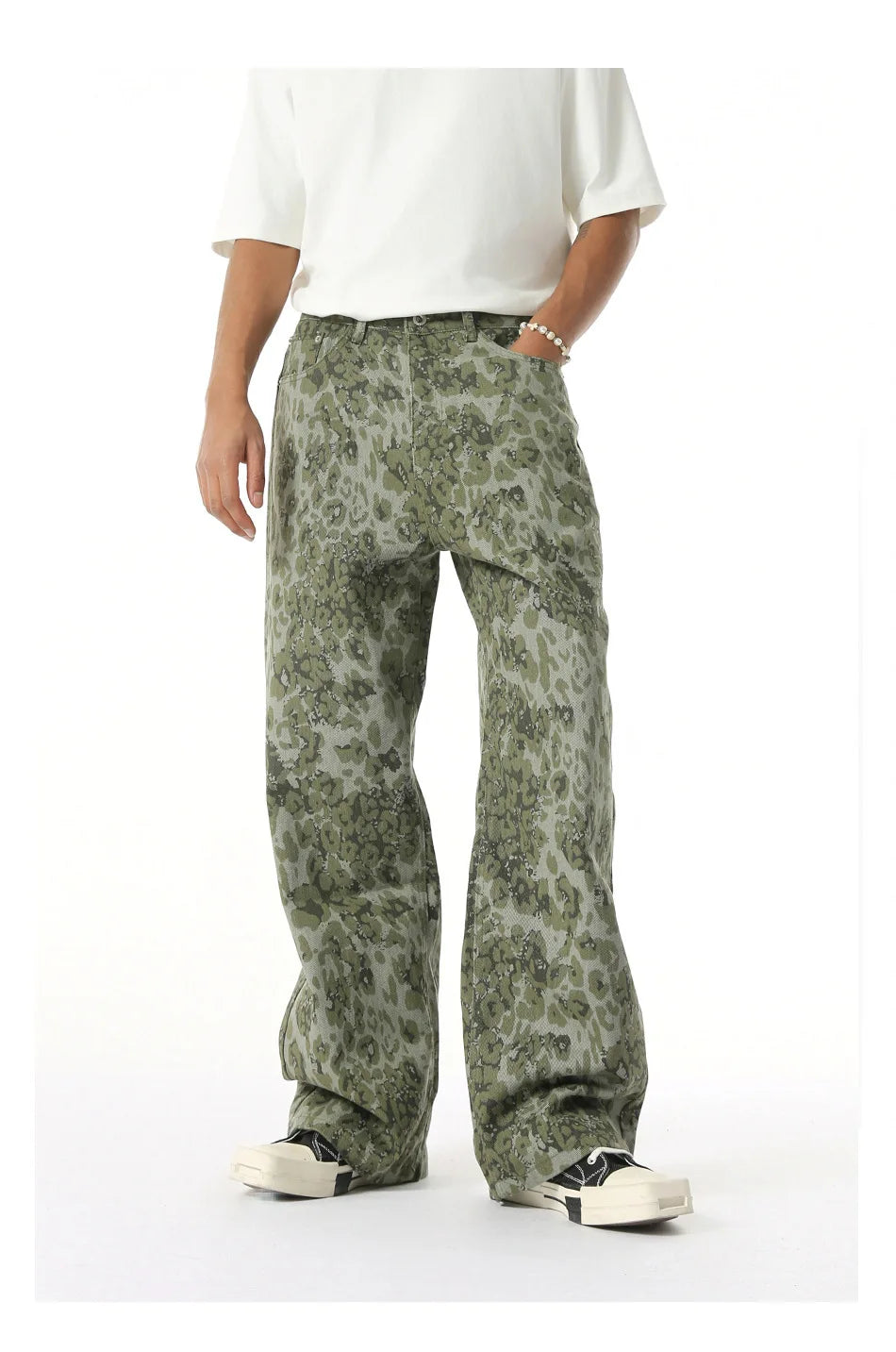 2025 Four Seasons Men's Youth Popular Multi color Pattern Camouflage Pants Basic Versatile Straight Wash Casual Cowboy Pants