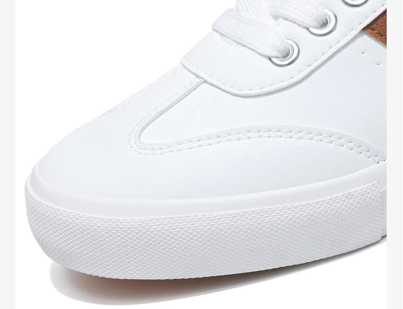 Sneakers Men 2026 Spring Board Shoes Men's Casual Shoes Breathable Student Casual Shoe Low Cut Color Blocked Men's Shoes