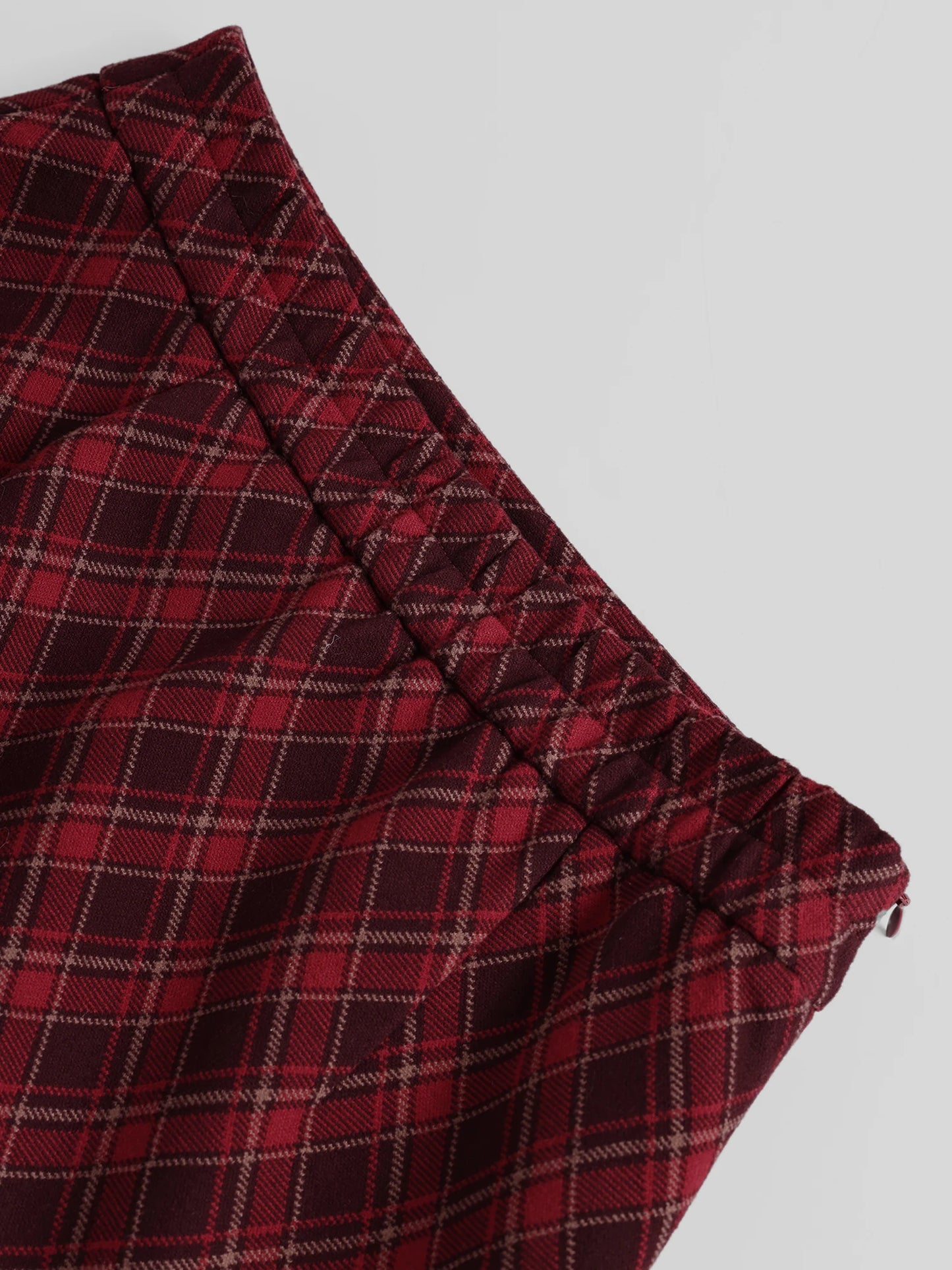 XIAOGULI 2026 Autumn Winter Women Mini Skirt Vintage Style Red Plaid High Waisted Elegant Office Casual Short Skirt