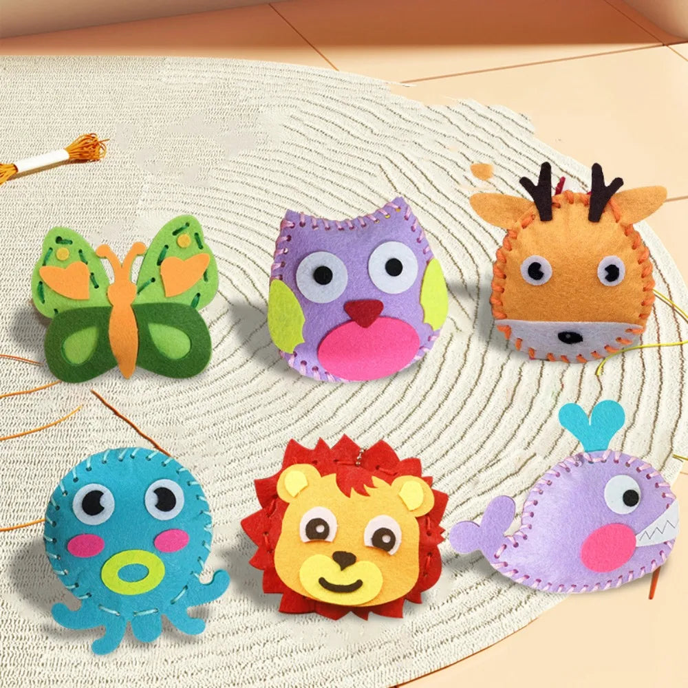 Educational DIY Sewing Set Sewing Non-woven Fabric Craft Kit Cartoon Animal Handmade Art Beginners