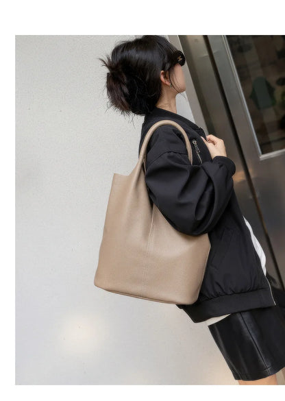 Genuine Grade Leather Women Commuter Tote Bag Ladies Soft Cowhide Tote Shoulder Handbag Large Female Bucket Bag Luxury Designer