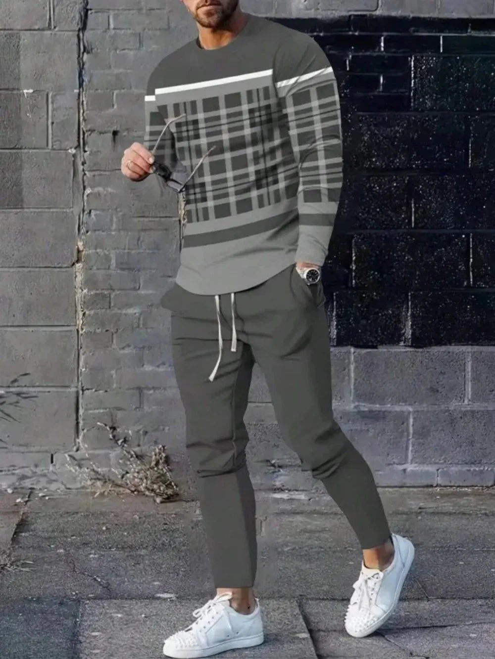 Fashionable summer men's striped patchwork print breathable round neck long sleeved pants set outdoor casual wear
