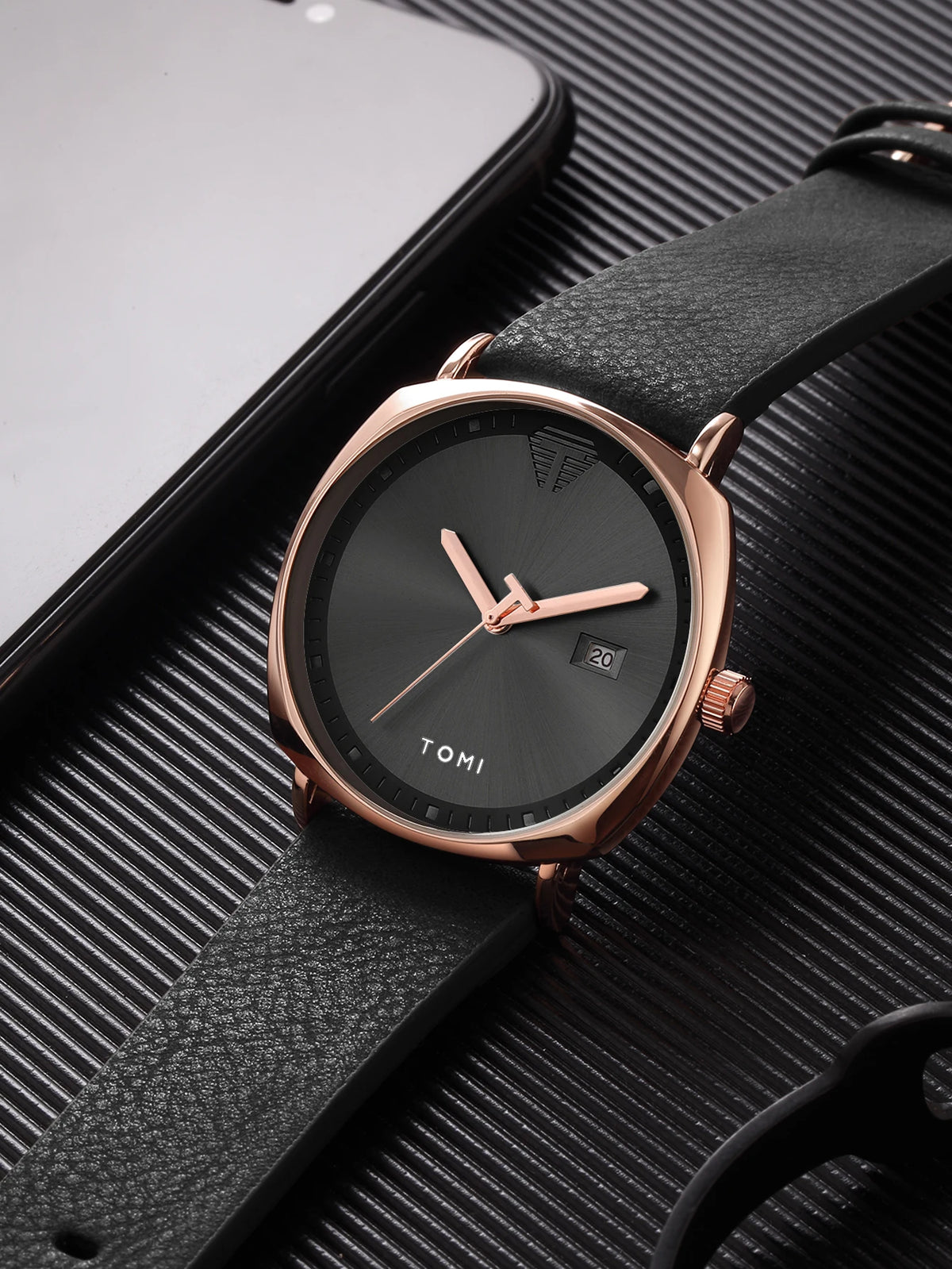 TOMI New 2PCS Luxury Business Men Watch Gift Box Set Simple and Casual Men Calendar Quartz Watch Pen Reloj Men Holiday Gift