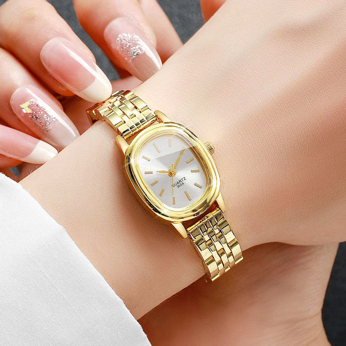 Elegant Oval Dial Women Wristwatch Fashion Ladies Quartz Watch Reloj Mujer Girls Clock Gift(Without Box)