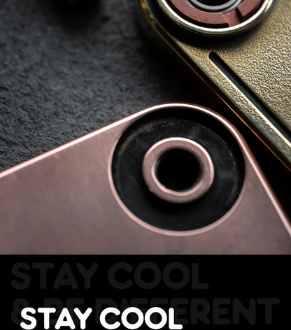 Stress Relief Push Card Metal Fingertip EDC Poker A K King Gyro Toy for Office Adults Anti Anxiety Fidget Papa Coin