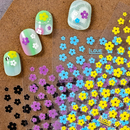 1Pcs 3D Black White 5-Petal Flowers Nail Stickers Mini Florals Self-Adhesive Nail Decals Fresh Bloom Manicure Decorations Slider