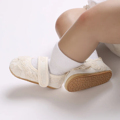 Cute Lace Baby Princess Shoes for Spring And Autumn 0-18M Infant Girls Anti-Slip Rubber Sole Bow Detail Anti-Slip Footwear