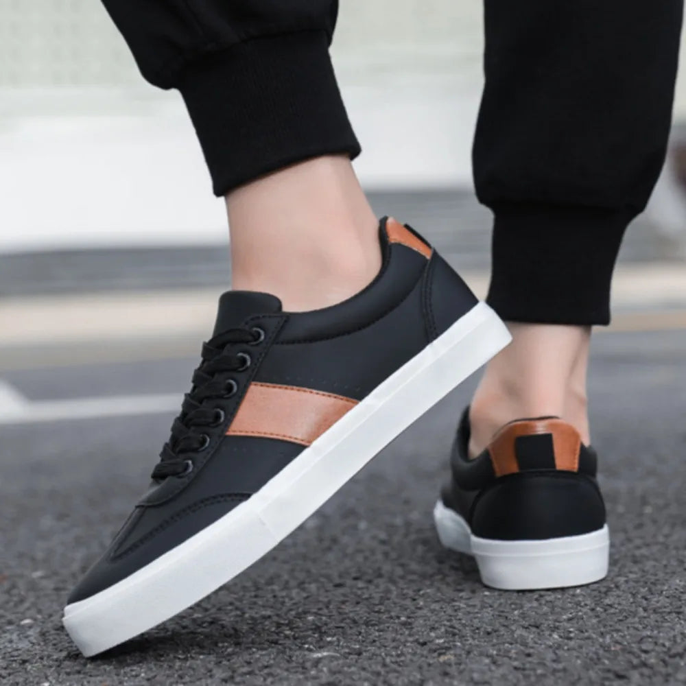 Sneakers Men 2026 Spring Board Shoes Men's Casual Shoes Breathable Student Casual Shoe Low Cut Color Blocked Men's Shoes
