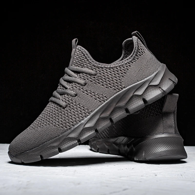 Men Sneakers Breathable light Running Shoes Four Seasons plus size Classic Casual Sports Shoes Platform Sneaker walking shoes