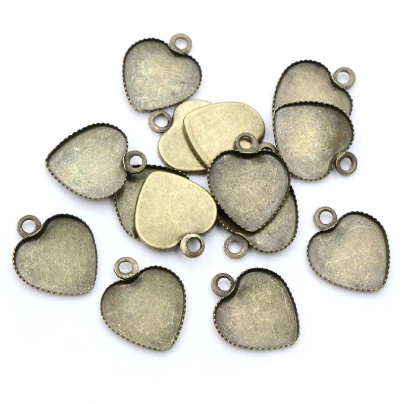 30pcs 12mm Stainless Iron Material Heart Blank Base Setting Fit 12mm Heart Cabochon Pendant Bezel Trays DIY Jewelry Findings