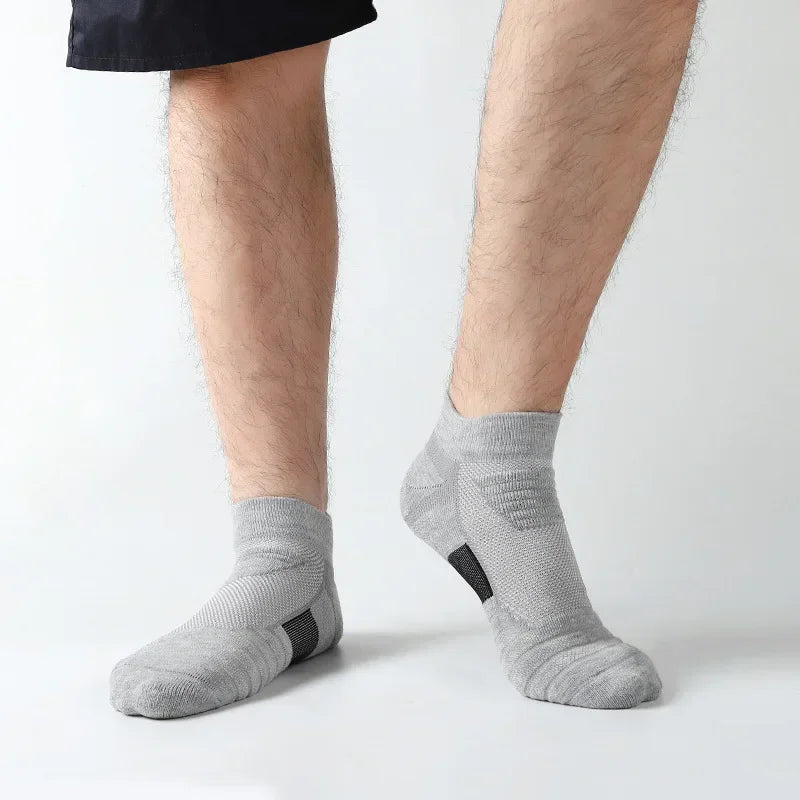 3 Pairs Breathable Mesh Athletic Terry Socks Cushioned Moisture-managing and Durable Reduces Foot for Running Hiking & Sports
