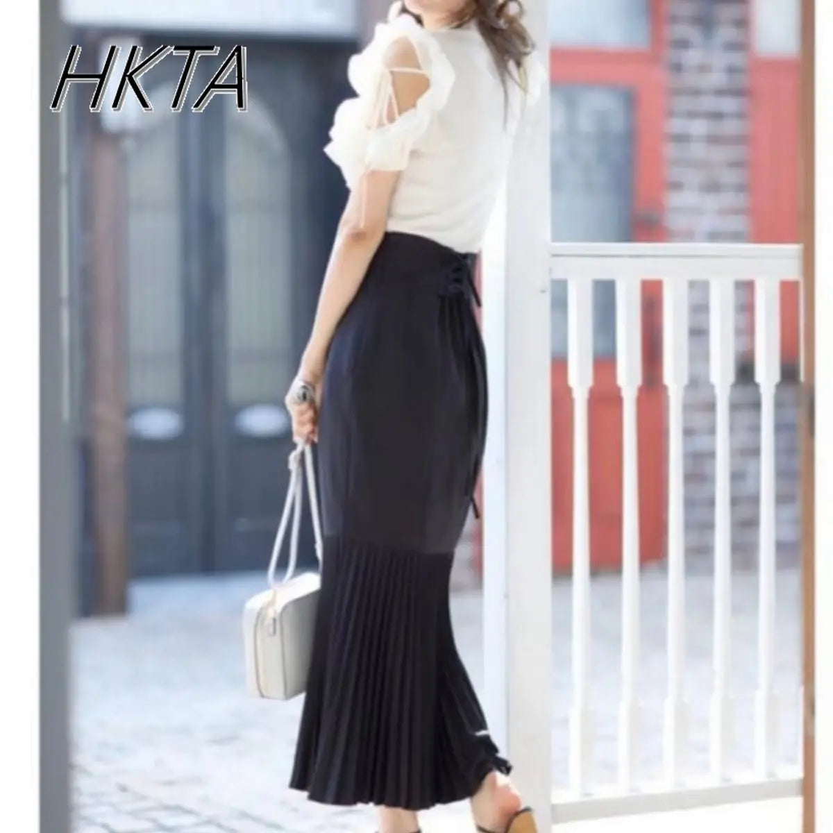 Japanese Off Shoulder Ruffle Edge Slim Short Sleeve Tshirt Women Sweet Elegant Knitted T Shirt Girl Commuting Short White Top