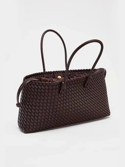 2025 new niche commuting woven hand-held shoulder bag, fashionable and versatile, super large capacity tote bag