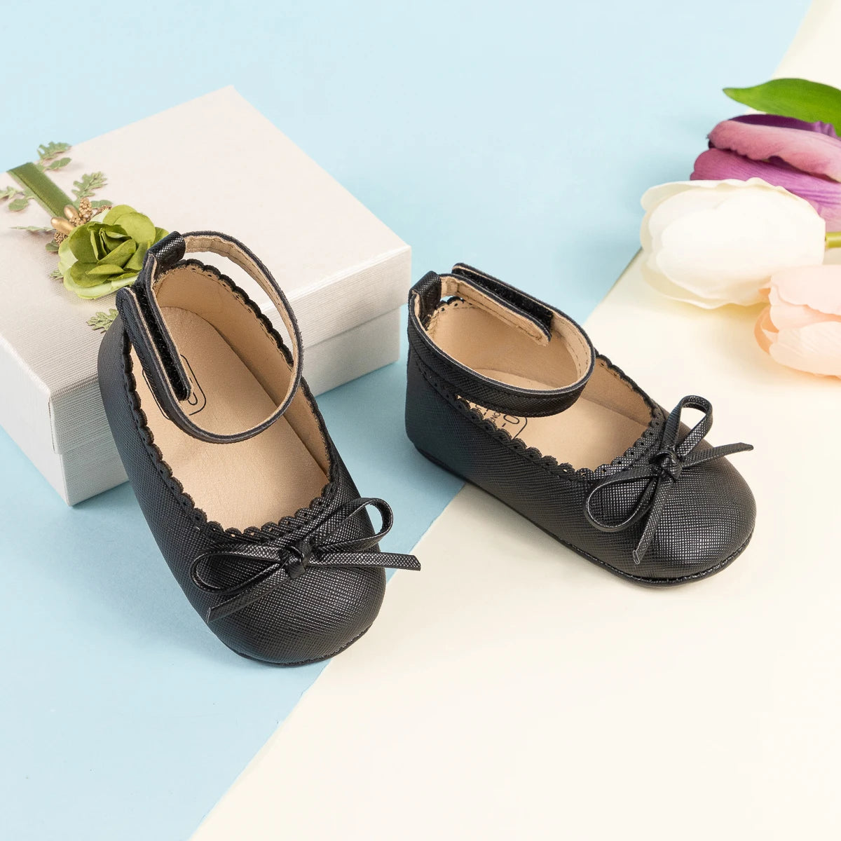 New Baby Shoes Girls' Soft-soled Leather Bowknot Party Princess Shoes Light Flat First Walkers Breathable and Anti-slip