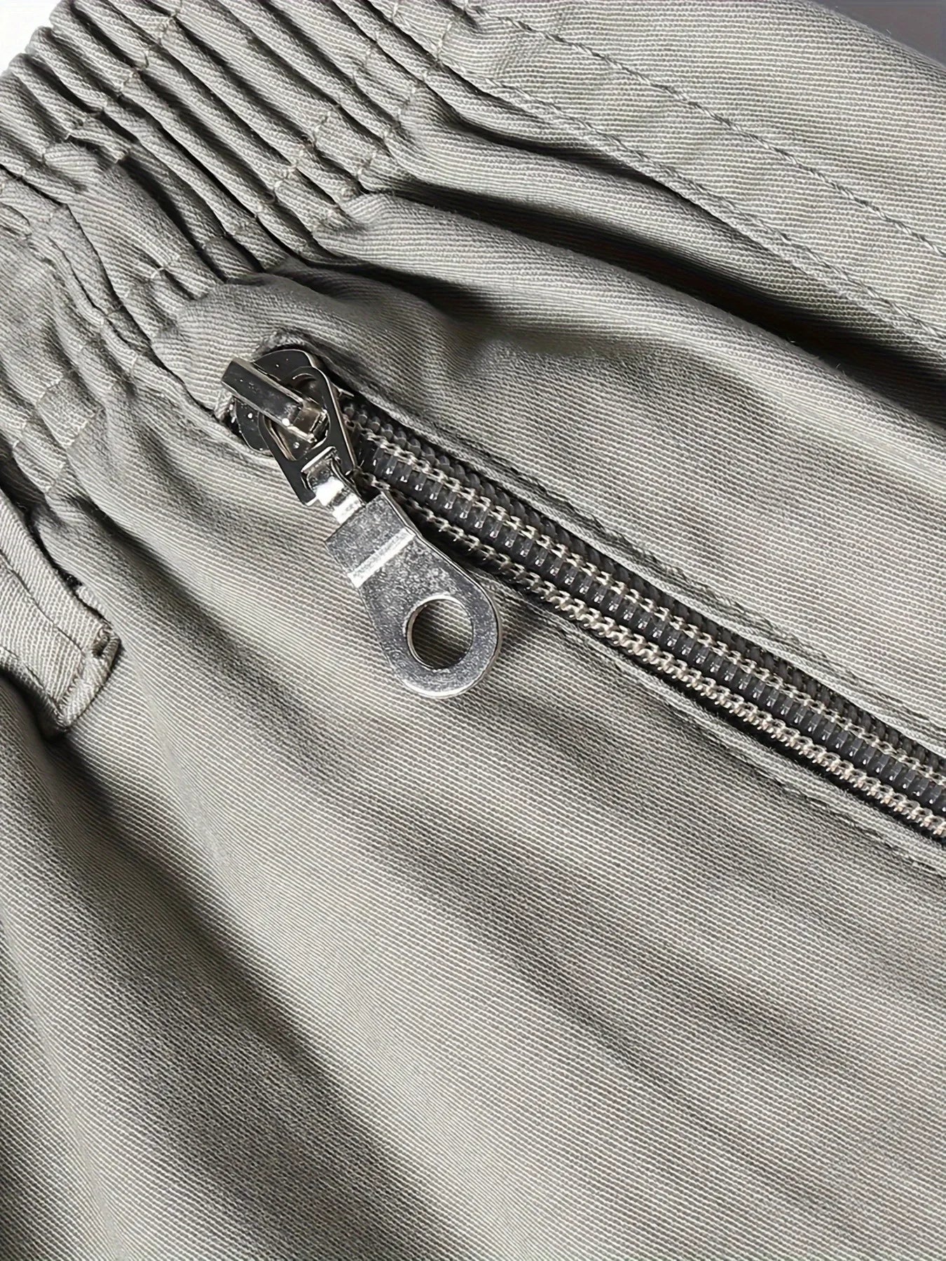 Cotton Cargo Shorts Men's Lightweight Breathable Solid Color Drawstring Waist with Zipper Pockets Casual Summer Short Pants