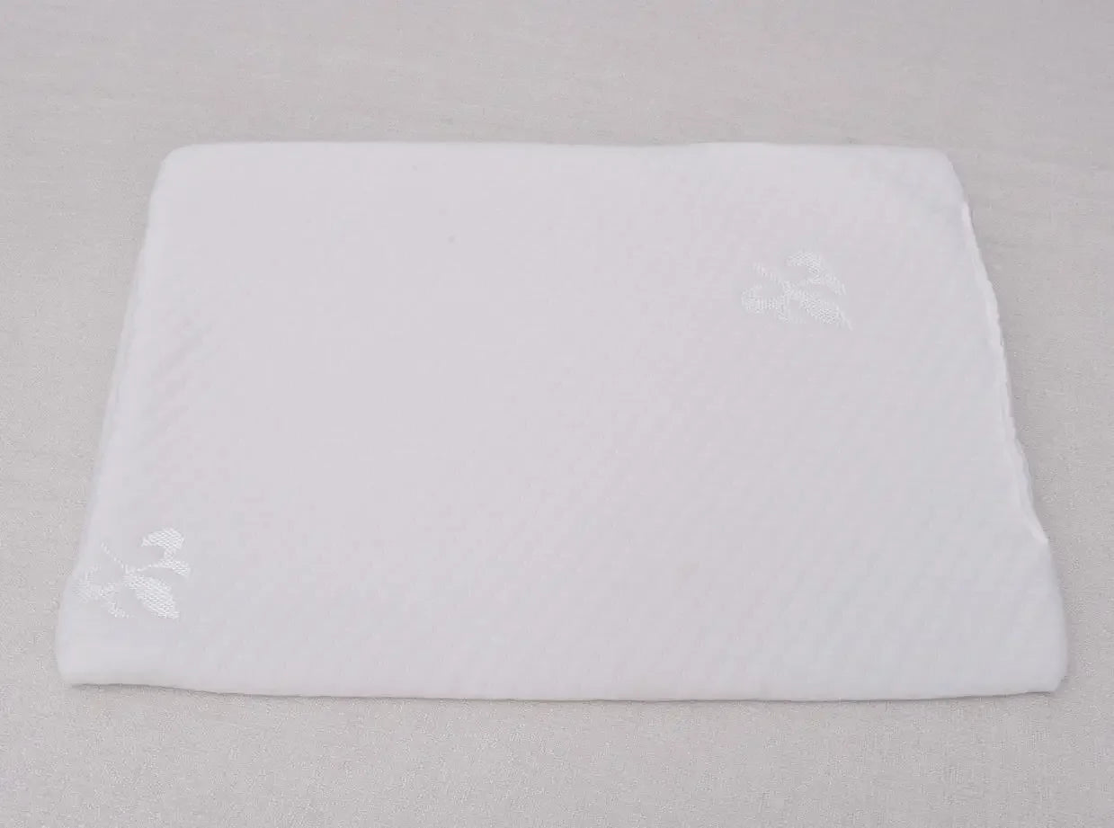 Baby Kawaii Anti Spitting Milk Slope Cushion Pillow Newborn Memory Pillow Lightweight, Breathable Non slip Baby Pillow
