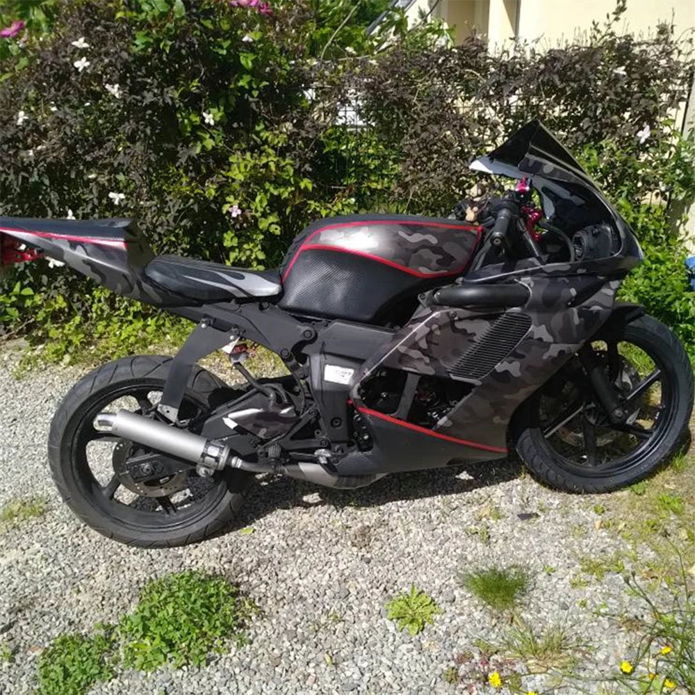 Carbon Fiber Vinyl Wrap Film Car Stickers Glossy Matte Chrome Wrapping Foil Car Decal Styling Scooter Motorcycle