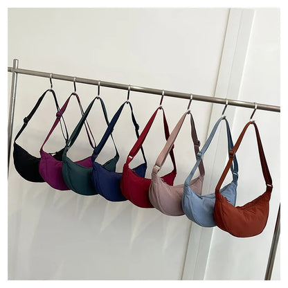 Nylon fabric zipper crossbody bag for men and women, crescent-shaped dumpling bag under the armpits, large capacity