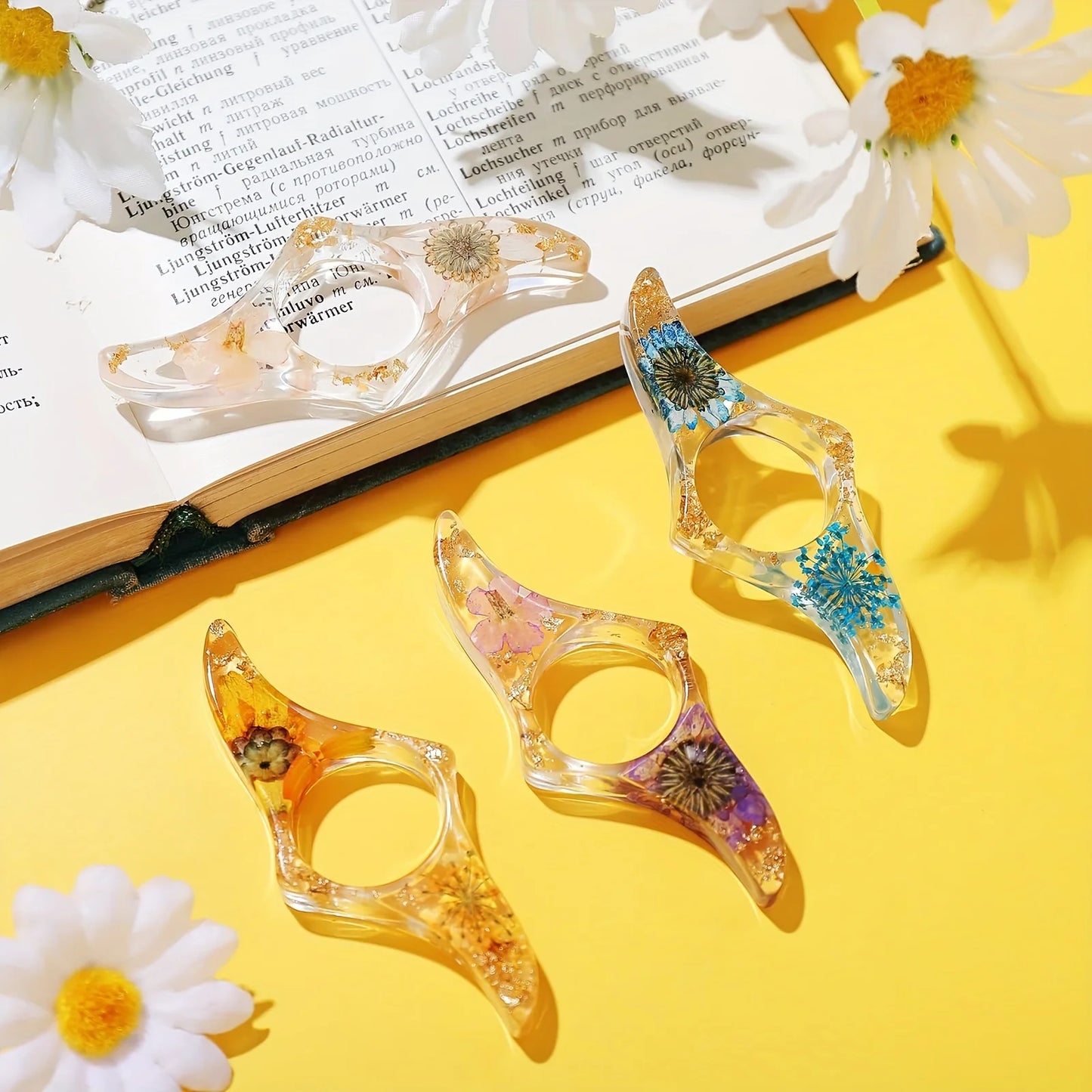1/2/3 Pcs Dried Flower Resin Book Page Holders Colorful Clear Thumb Rings Book Page Holder Bookmark Gift for School Office Women