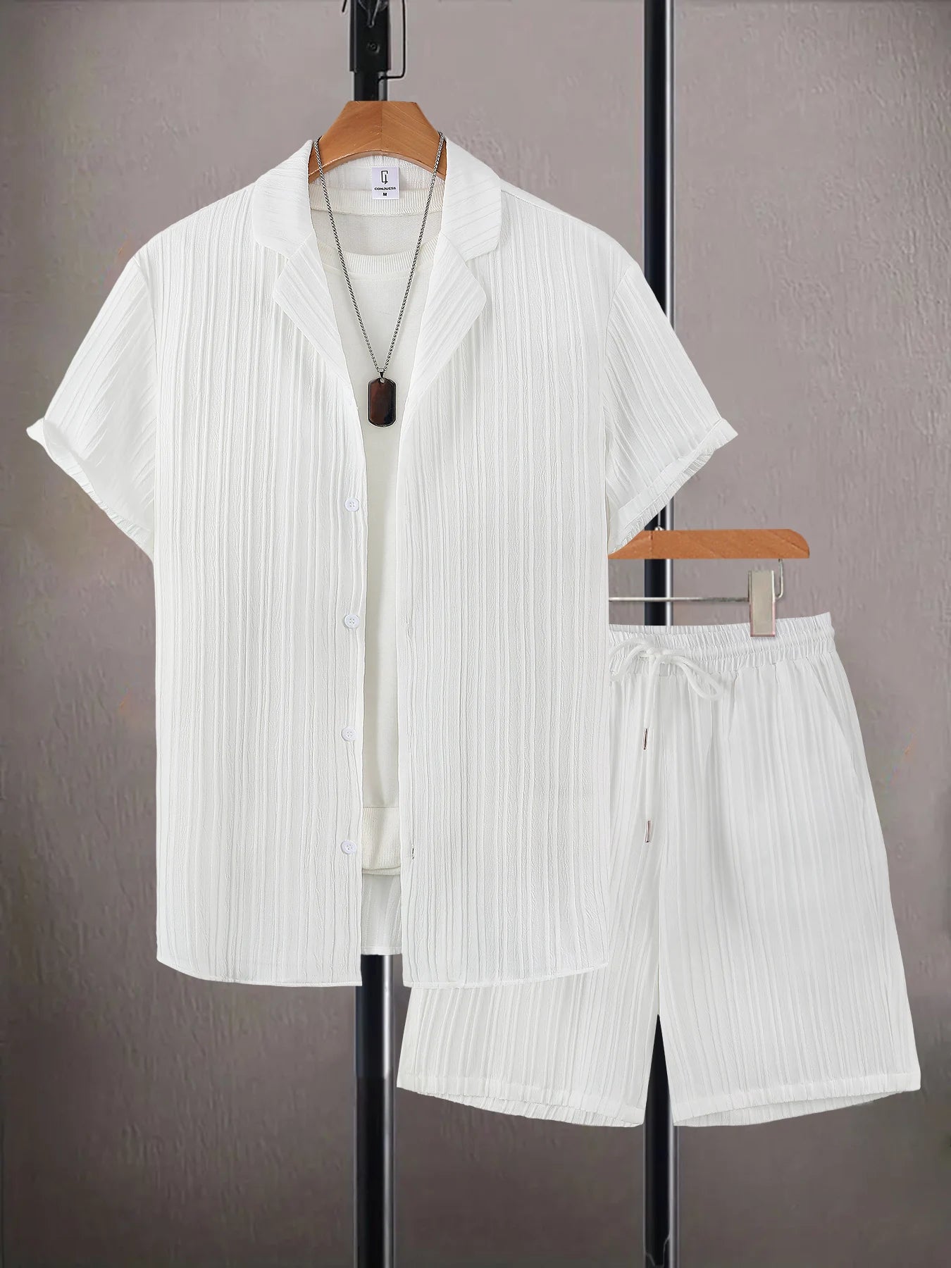 Men's Sophisticated Pleated Set Khaki Textured Cuban Collar Shirt & Elastic Waist Shorts 2 Piece Commute Outfit