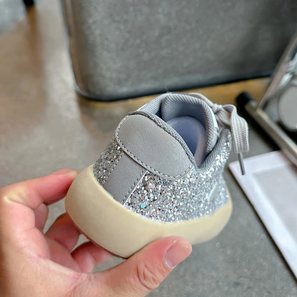 Girls' Shoes 2024 Spring New Casual Versatile Little Girls Star sneakers Spring and Autumn Children's Sports Shoes