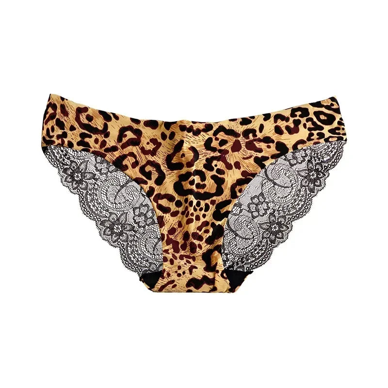 Women's Sexy Lace Panties Seamless Cotton Breathable Briefs Girls Transparent Underpants Plus Size Brand Underwear 1 Piece