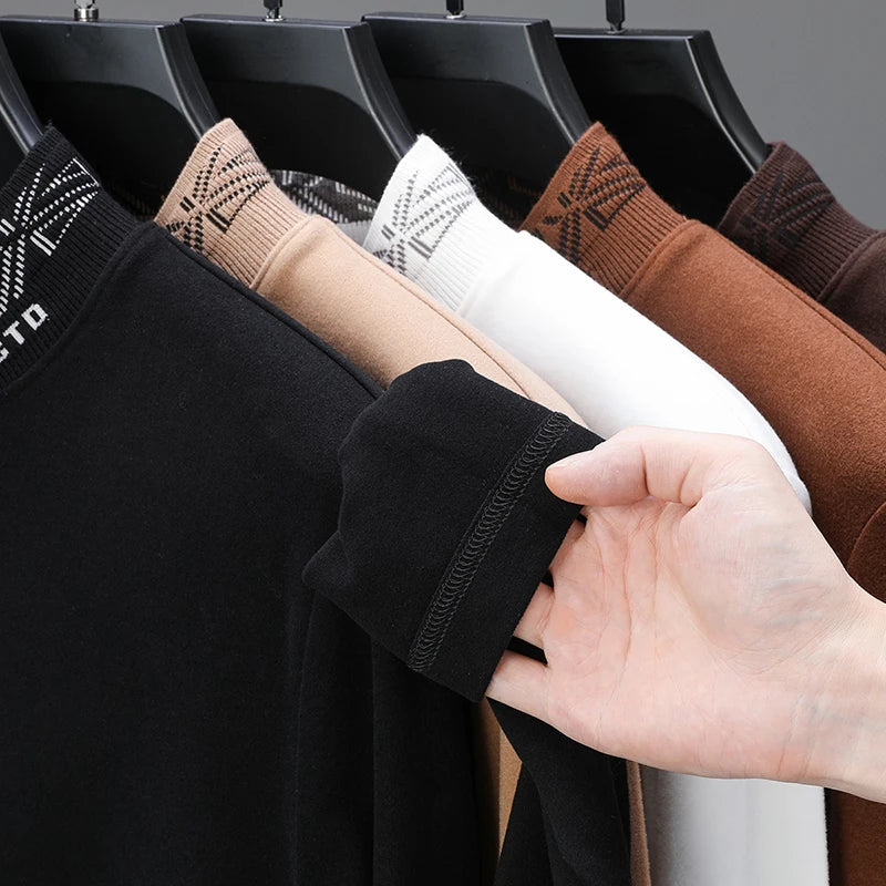 High quality men's semi high neck velvet sweater long sleeved warm T-shirt autumn winter fashionable embroidery casual pullover