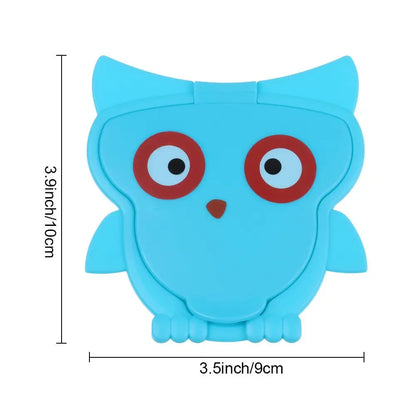 1Pcs Cartoon Reusable Unisex Portable Tissues Cover Self-Adhesive Flip Cover  Wet Wipes Lid