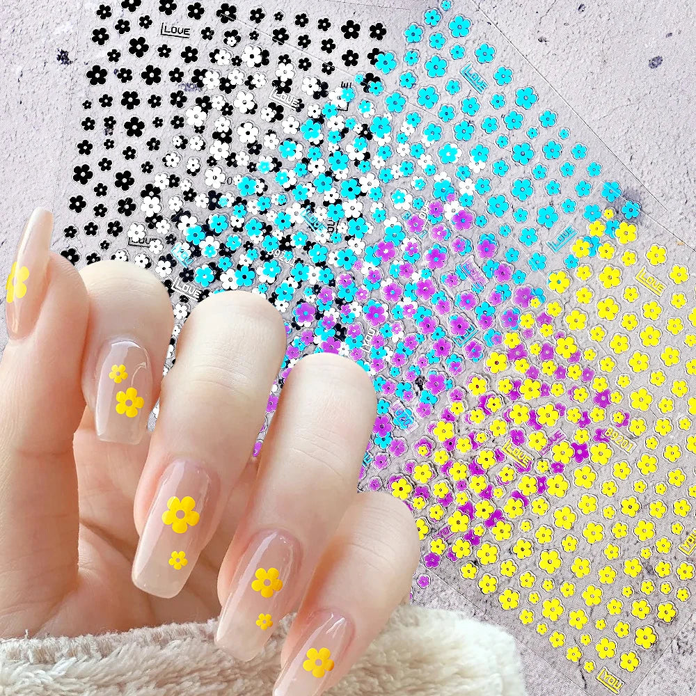 1Pcs 3D Black White 5-Petal Flowers Nail Stickers Mini Florals Self-Adhesive Nail Decals Fresh Bloom Manicure Decorations Slider