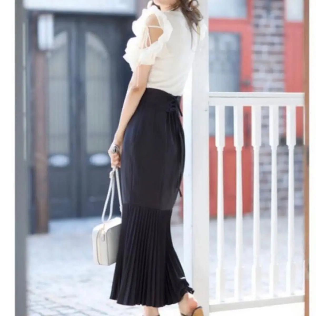 Japanese Off Shoulder Ruffle Edge Slim Short Sleeve Tshirt Women Sweet Elegant Knitted T Shirt Girl Commuting Short White Top