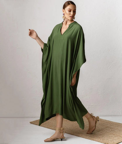 WeHello-Silky Smoothnes，Shirt for Women, Loose and Comfortable, Beach Vacation Robe, Bikini Sunscreen Shirt, Cover Up