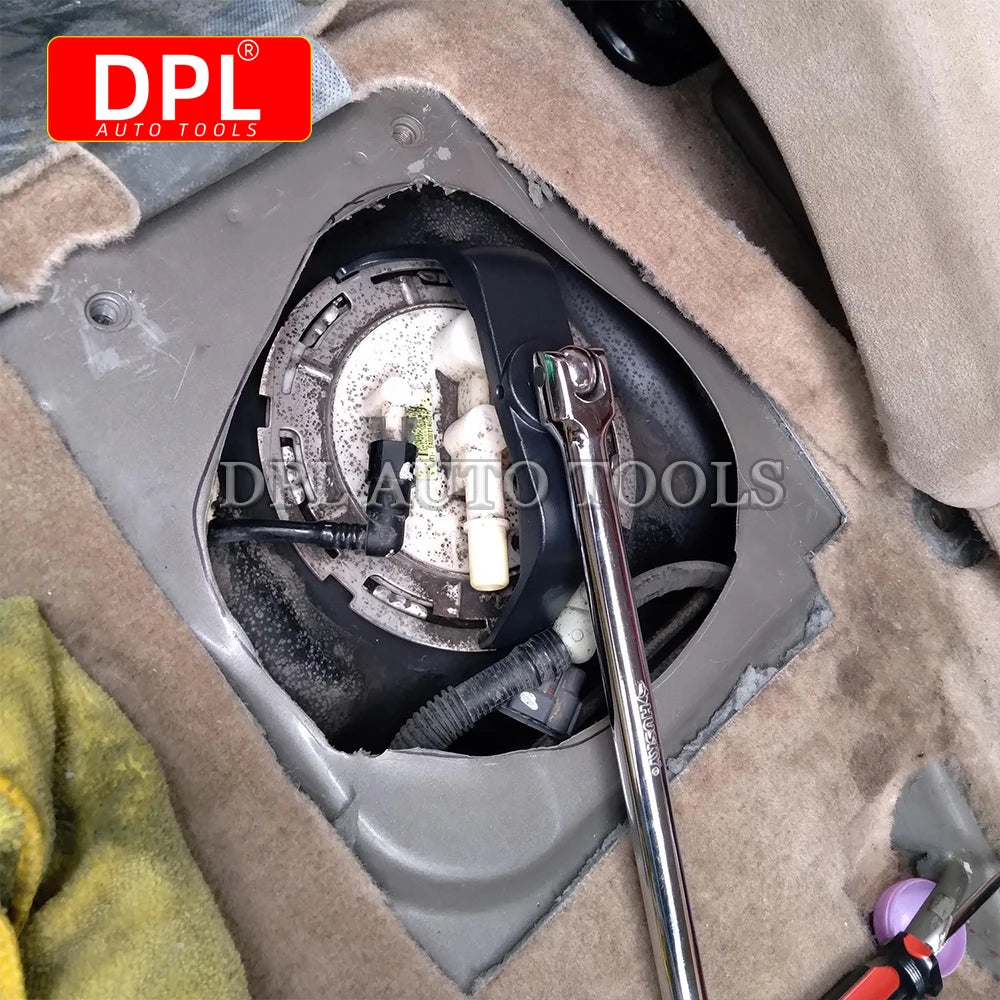 Universal Fuel for Tank Lid Remover Lock Ring Tool Oil Pump Cover Wrench Fuel Sender Fit for Car Motor Vehicles Repair Parts