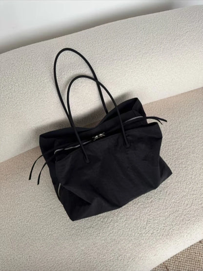 Women's Solid Black Cool Tote Bag 2025 New Fashion Simple Nylon Large Capacity Commuter Double Zipper Compartment HandBags