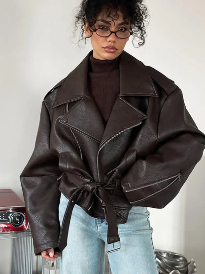 Retro Brown Lace Up Lapel Leather Jacket Women Fashion Zipper Pocket Full Sleeve Short Coat 2025 New Autumn High Street Outwears