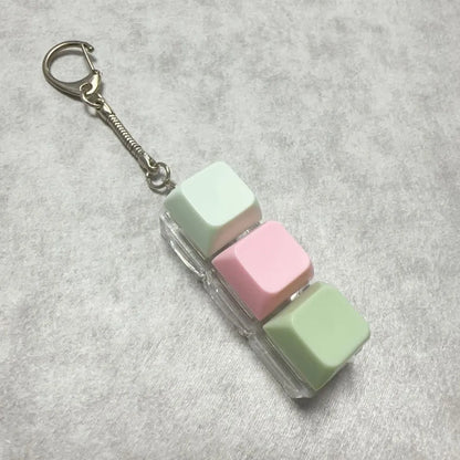 Keys Button Keycap Fidget Keychain Finger Keyboard Caps Toy Decompression Keychain Stress Relief Gadget Pass The Time for Adult