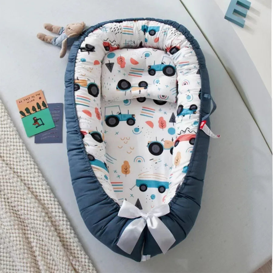 85x50cm Baby Nest Baby Crib Infant Cradle Cotton Cot Newborn Nursery Bassinet with Pillow Infant Toddler Lounger
