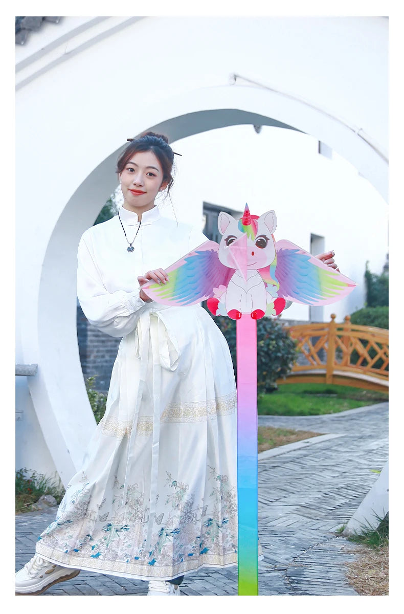 Yongjian Pink Unicorn Kite, a small kite ideal for beginners, easy to fly, comes with a 50-meter kite line