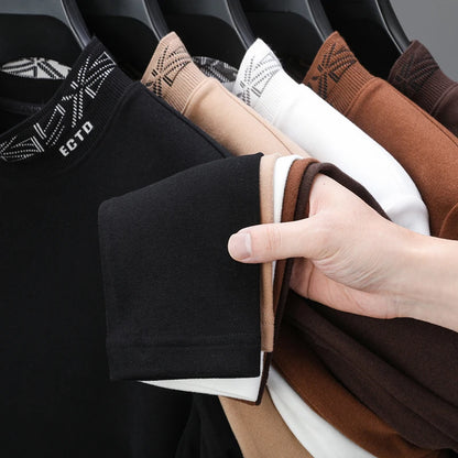High quality men's semi high neck velvet sweater long sleeved warm T-shirt autumn winter fashionable embroidery casual pullover