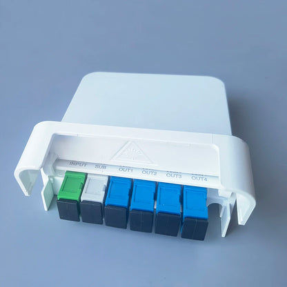 Indoor 2115 Optical Router FTTH 1x4 Optical Fiber Terminal Box Panel Splitter Fibre Optic Panel Box