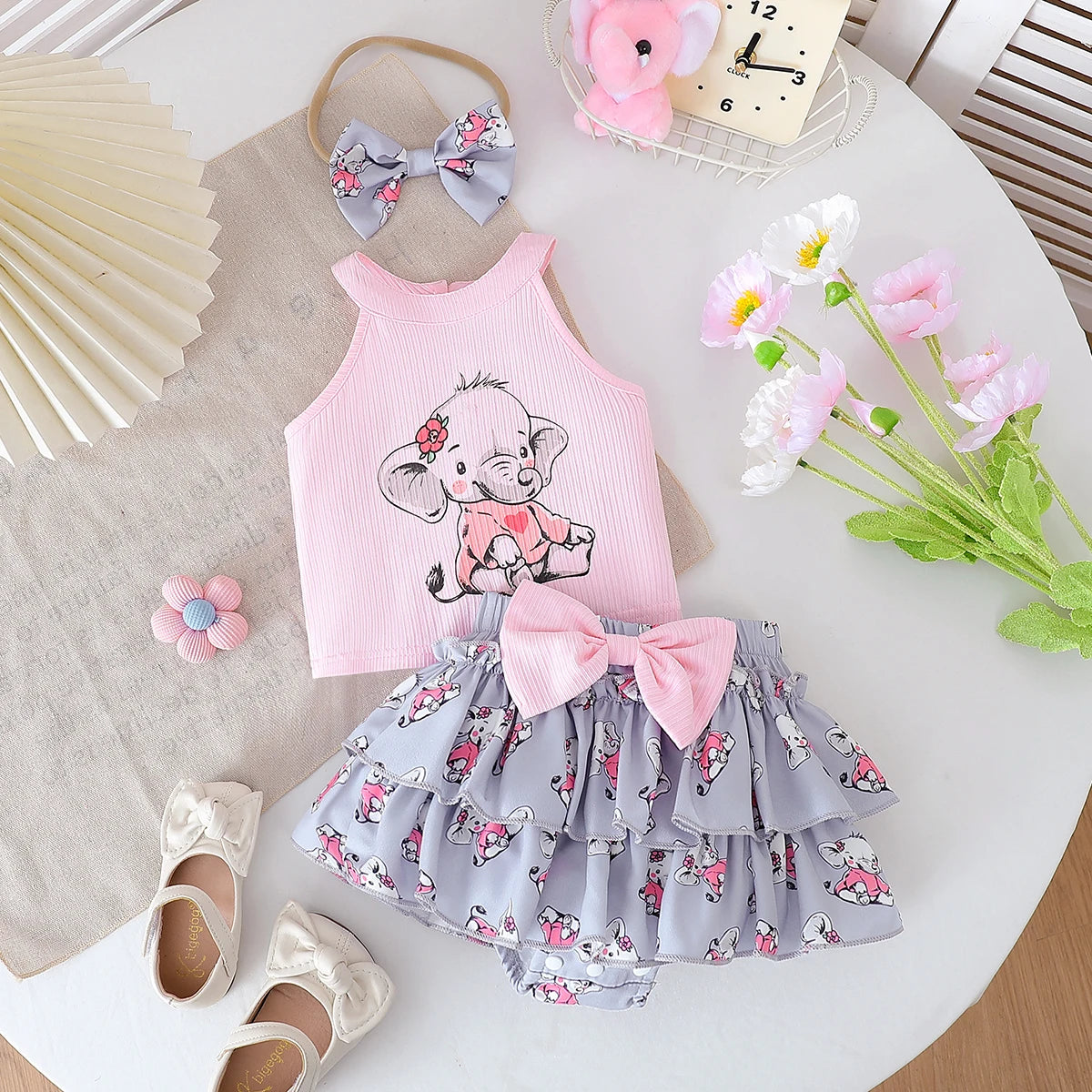 2025 New Summer Short-sleeved Embroidered Net Fresh Princess Dress with Bow, Casual and Versatile for Babies