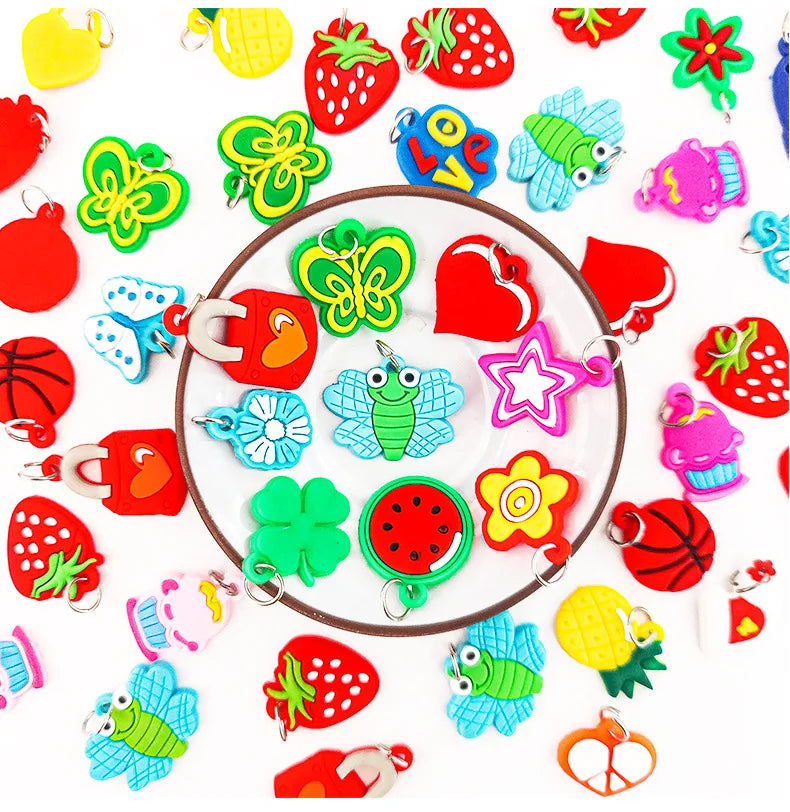 Pendants DIY Colorful Loom Rubber Band Bracelet Jewelry Making Beads Toy Colorful Animal Flower Beads Random Style Elastic Bands