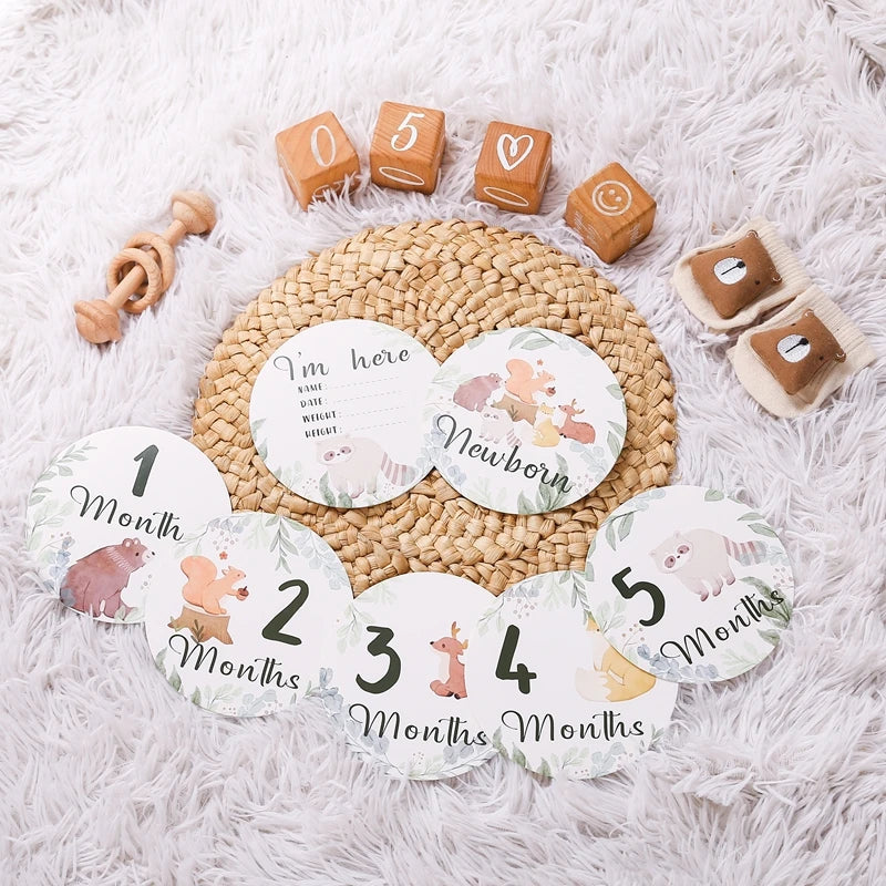 Newborn Baby Growth Milestones 0-12 Months Wooden Card With Box Photo Accessory Cartoon Animal Picture Souvenir Wooden Baby Gift