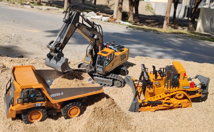 4WD Remote Control Excavator 4x4 Alloy Dump Truck Bulldozer Radio Model RC Car Construction Vehicle with Lights Sound Toy Gift